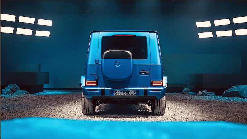 blue car